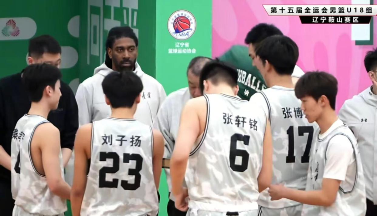 关于辽宁男篮大胜江苏，取得连胜的信息