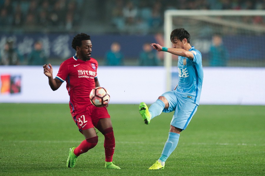 江苏苏宁主场不敌深圳佳兆业，遭遇两连败的简单介绍