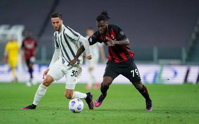 包含都灵中场核心伤愈归队，球队士气大振的词条