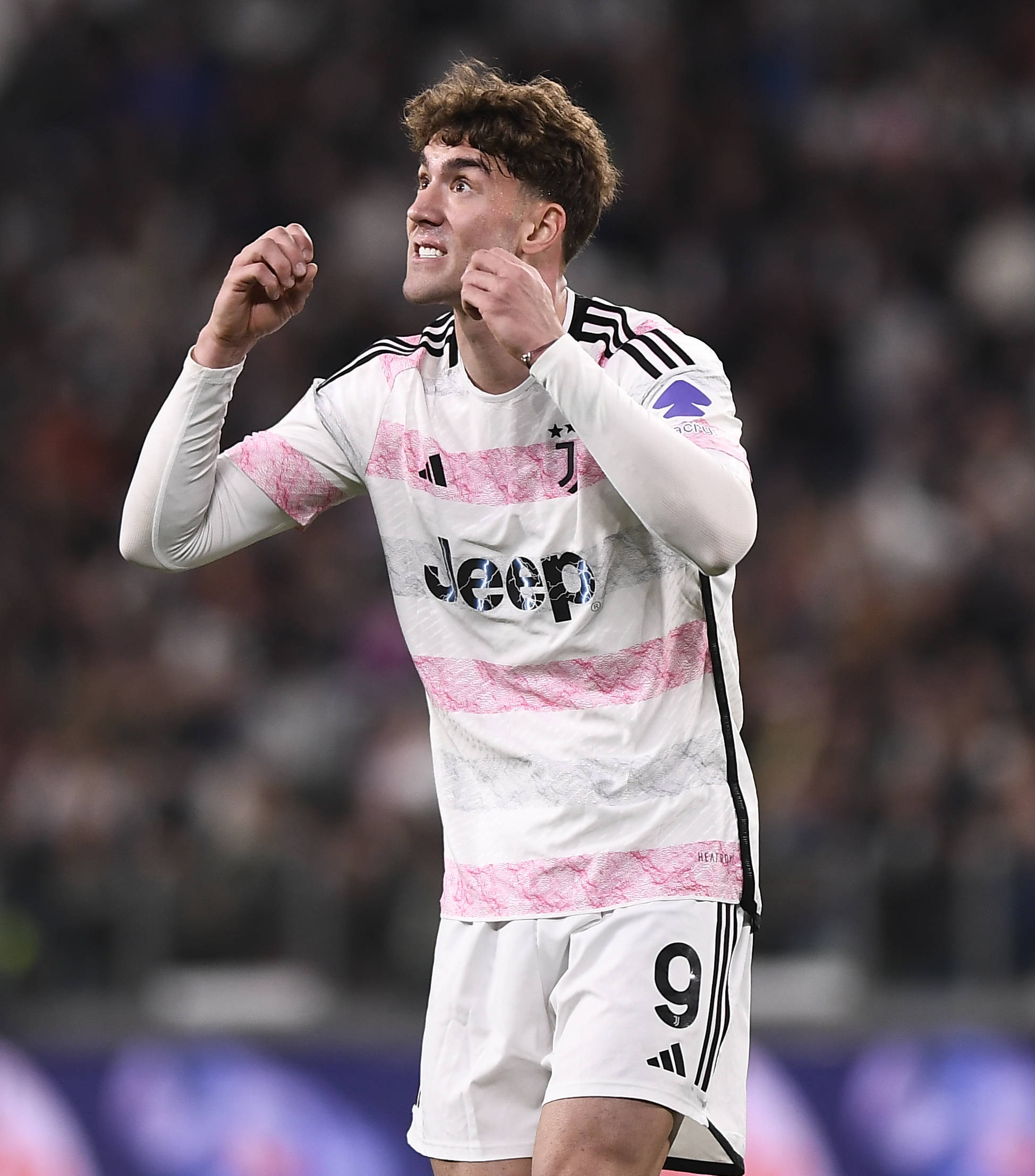 尤文图斯积极考察德甲球员，欧冠发展受关注的简单介绍