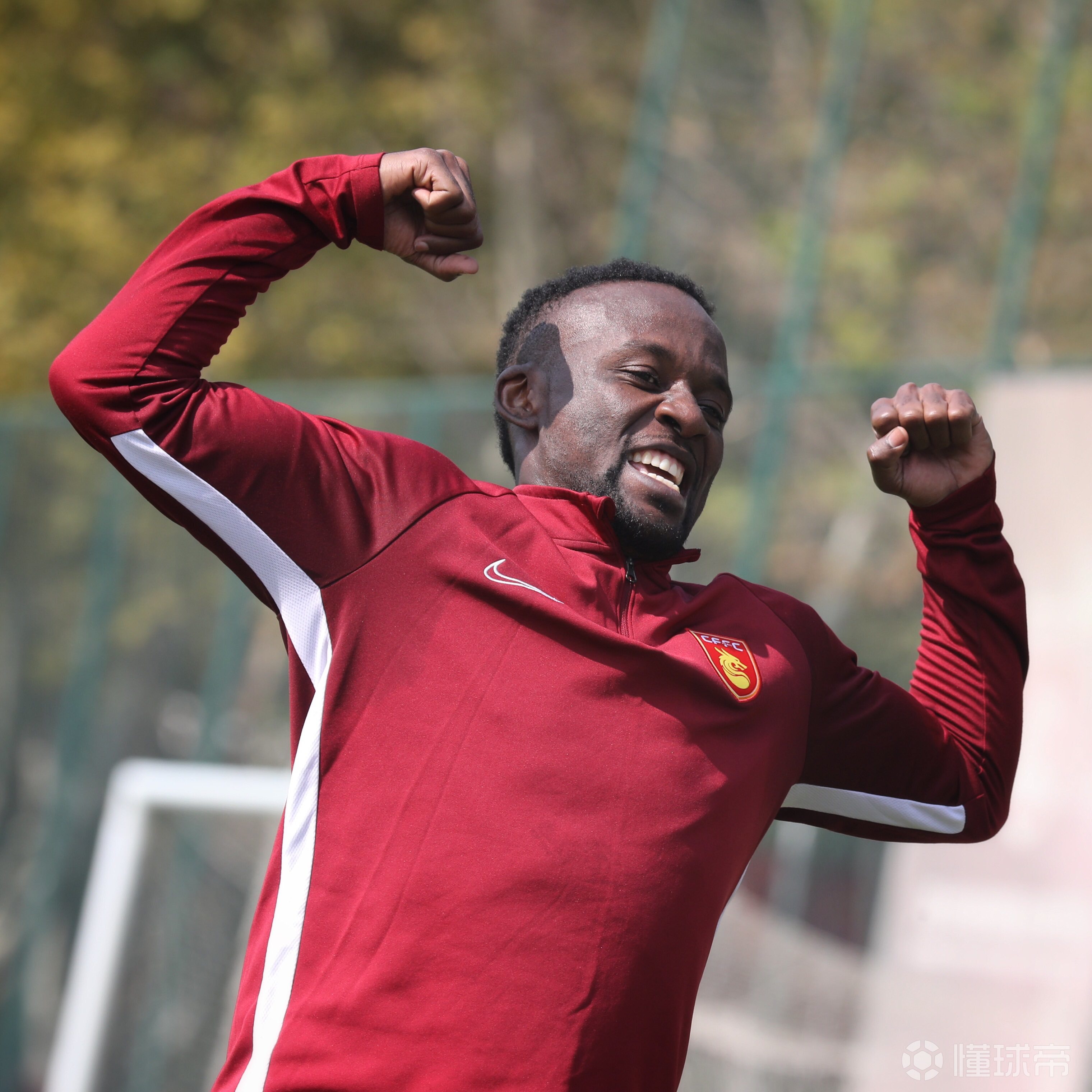 印度尼西亚球队喜迎胜利，向晋级目标迈进