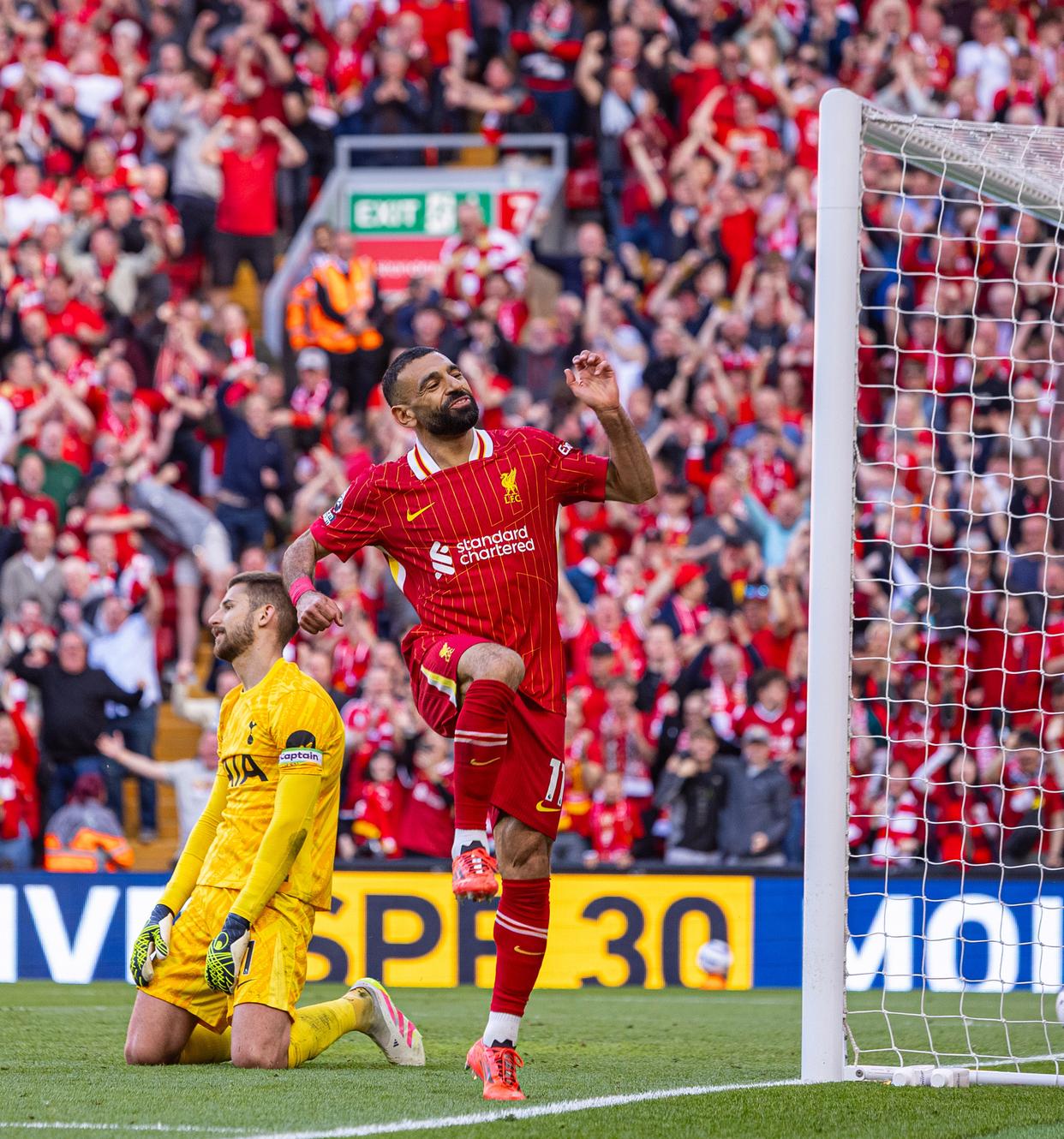 利物浦中场球员在德甲联赛中贡献关键进球，帮助球队获胜的简单介绍