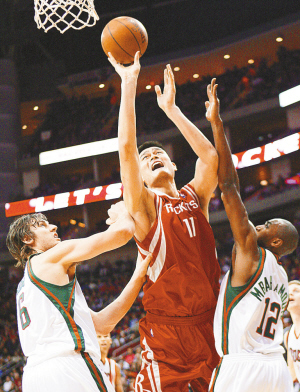 海南火箭队成功击败对手,取得胜利 海南火箭队成功击败对手,取得胜利