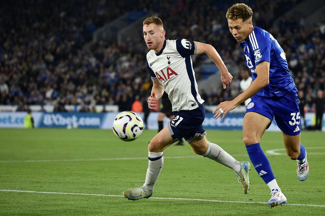 热刺主场胜斯托克城，稳固领先位置