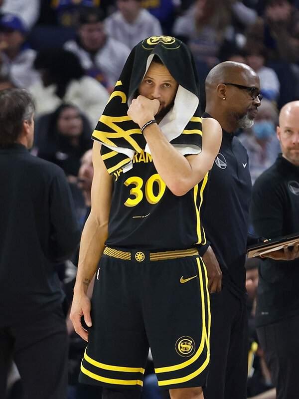 包含鹈鹕轻取森林狼，西部新晋领头羊的词条