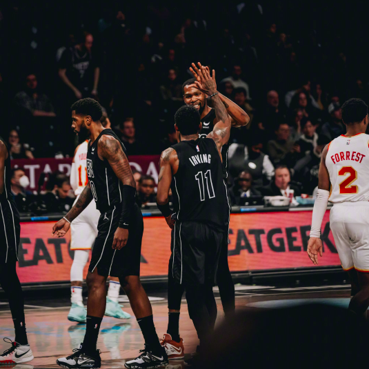 勇士击败篮网完成四连胜